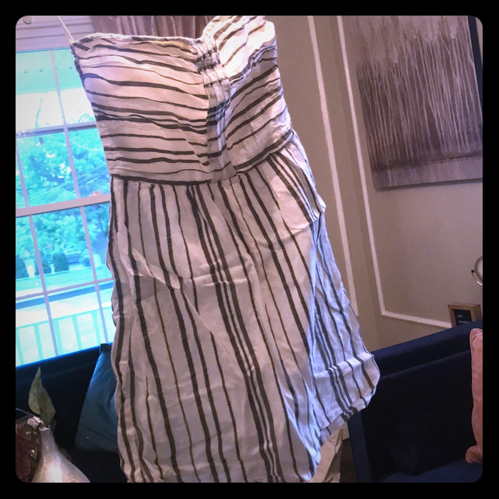 Strapless dress